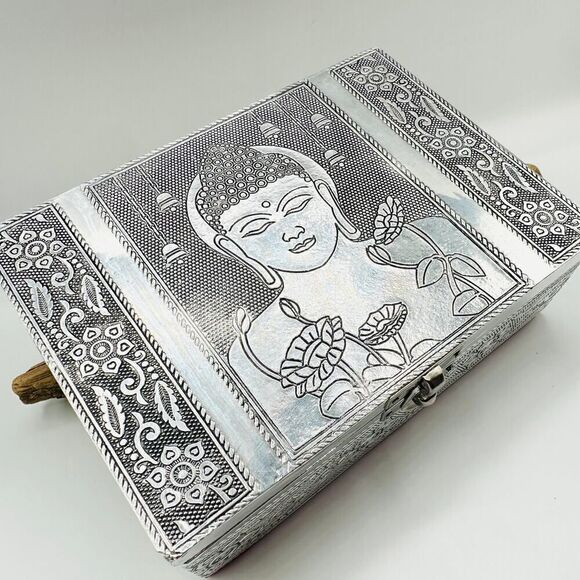 Buddha Embossed Aluminium Oxidized Jewellery Box - Picture 6 of 6